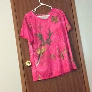 Pink camo Realtree tee